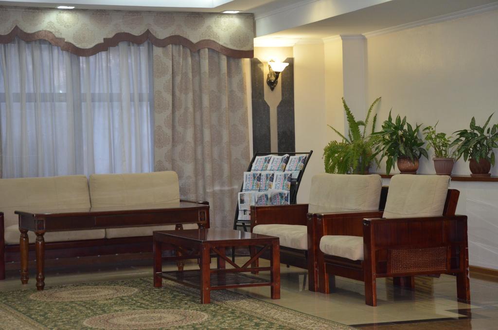 Dostyk Hotel Shymkent Exterior photo